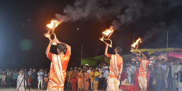 शिवार्चन गुरुकुल गंगा आरती प्रकल्प